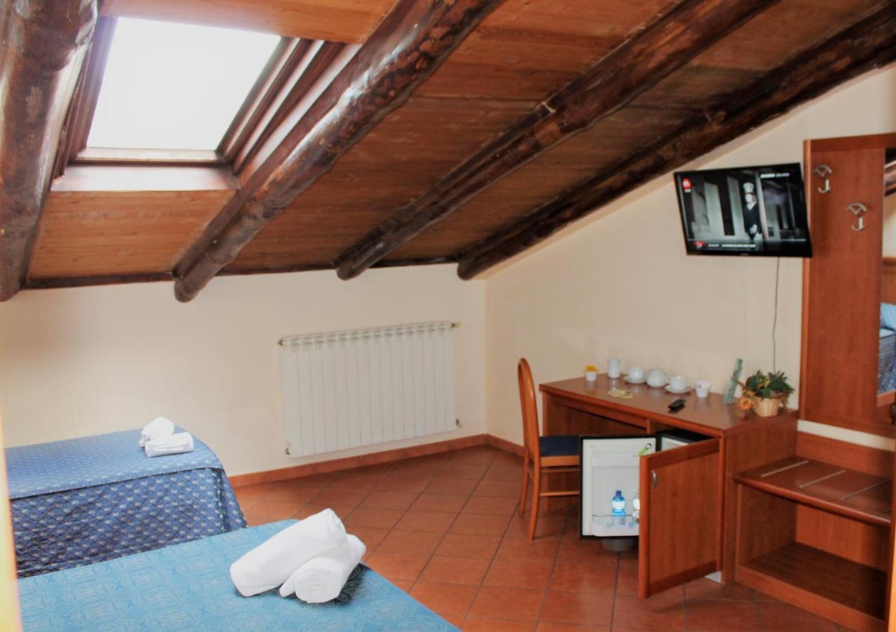 Nights In Rome Bed and Breakfast Buitenkant foto
